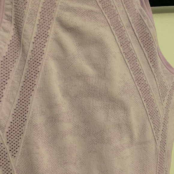 Athleta Headstand Tank - Picture 4 of 8